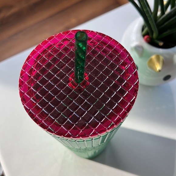 Starbucks venti tumbler green grid design with pink lid - Picture 4 of 5